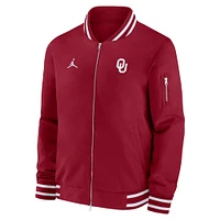 Veste aviateur entièrement zippée Jordan Brand Crimson Oklahoma Sooners 2024 Sideline pour homme