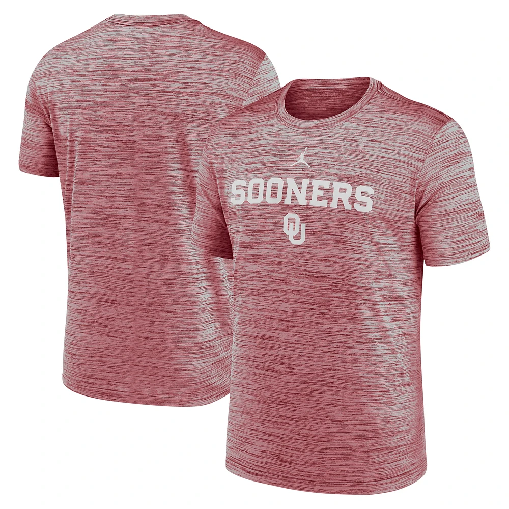 T-shirt Jordan Brand Crimson Oklahoma Sooners 2025 Performance pour homme