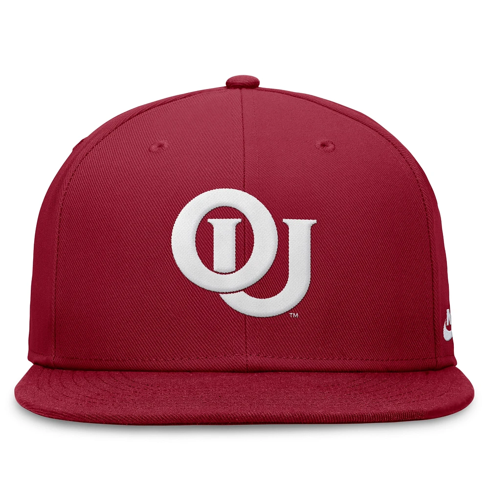 Men's Nike Crimson Oklahoma Sooners Legacy True Fitted Hat