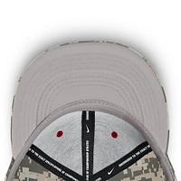 Casquette ajustée Nike Digital Camo Oklahoma Sooners 2025 Dugout True Performance pour homme