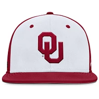 Men's Nike White/Crimson Oklahoma Sooners On-Field Dugout True Performance Fitted Hat