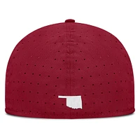 Men's Nike White/Crimson Oklahoma Sooners On-Field Dugout True Performance Fitted Hat