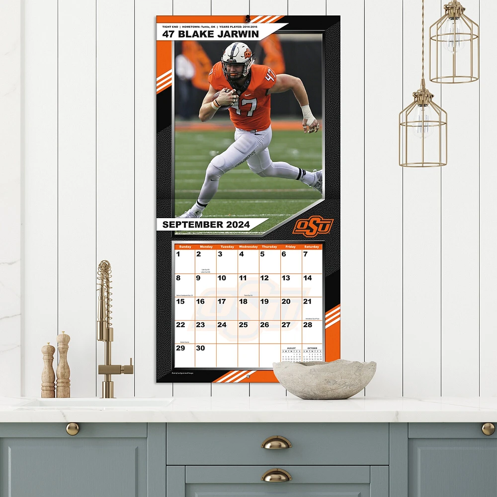 Calendrier mural de l'équipe Oklahoma State Cowboys 2024-2025 12" x 12"