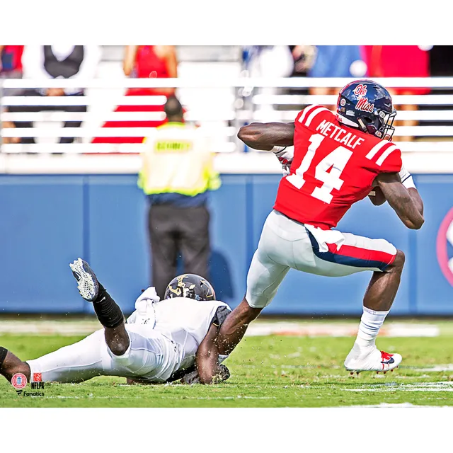 DK Metcalf Ole Miss Rebels Autographed 8 x 10 White Jersey Horizontal  Photograph