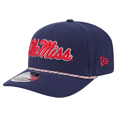 Casquette extensible à boutons-pression New Era bleu marine Ole Miss Rebels Game Day Multi-Rope 9SEVENTY pour homme