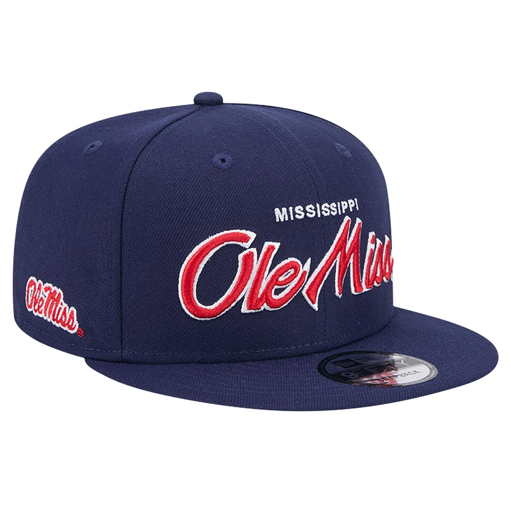 Casquette Snapback Ole Miss Rebels Team Script 9FIFTY bleu marine New Era pour hommes