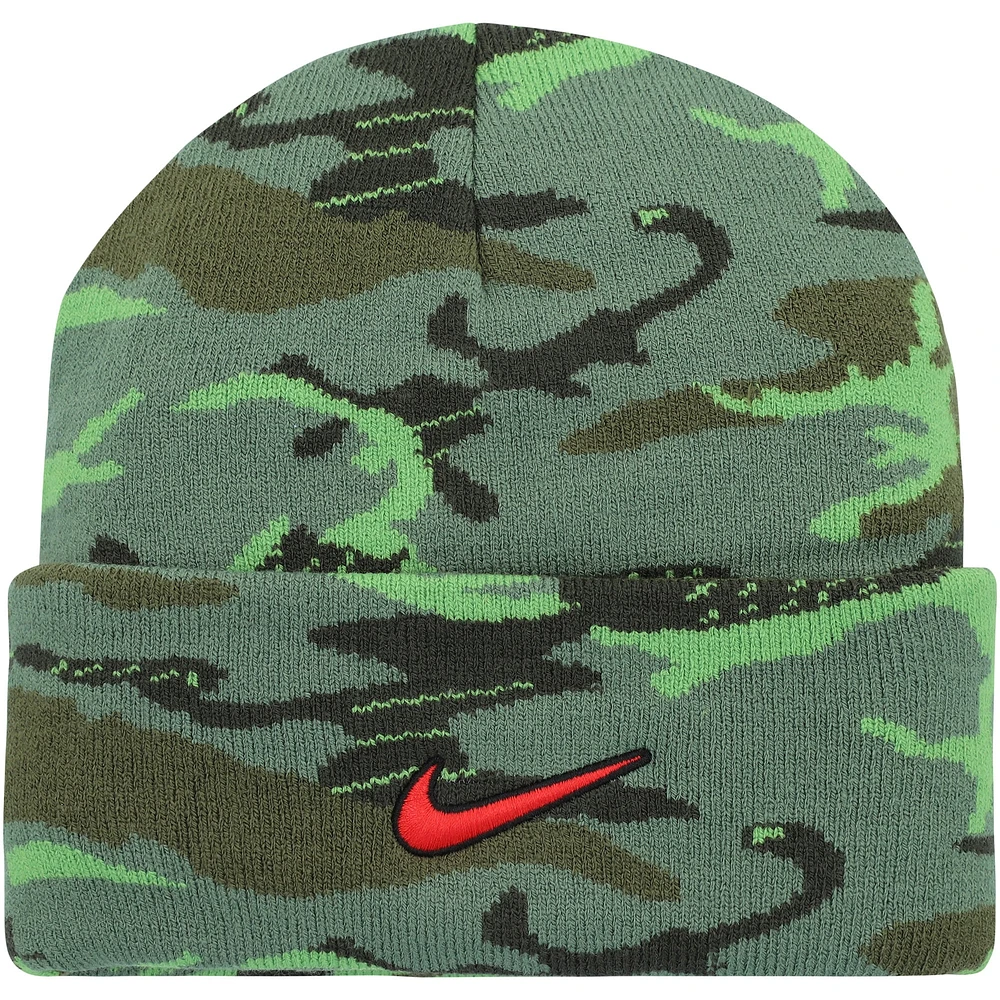 Bonnet en tricot à revers Nike Miss Rebels Veterans Day Camo Ole pour homme