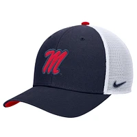 Casquette de camionneur ajustable Nike Navy Ole Miss Rebels Rise pour homme