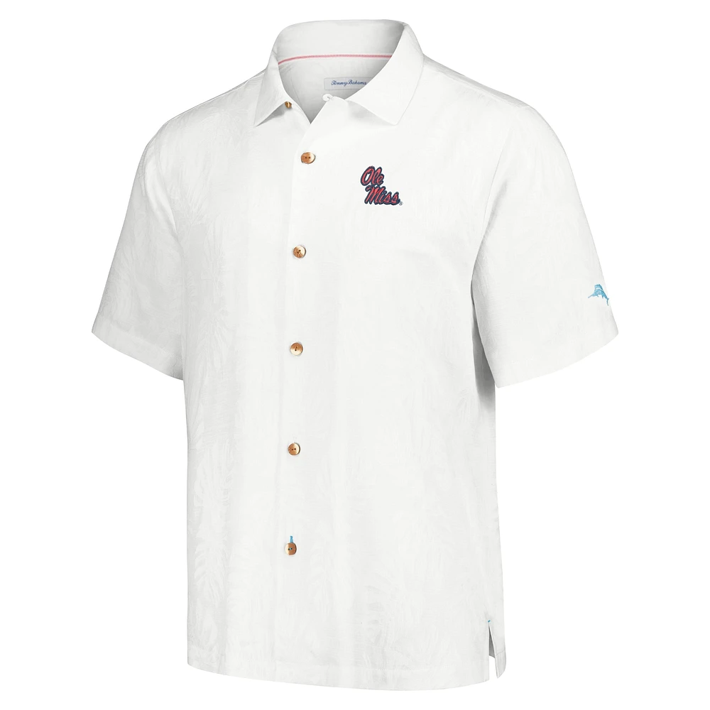 Chemise boutonnée Tommy Bahama blanche Ole Miss Rebels Castaway Game Camp pour hommes