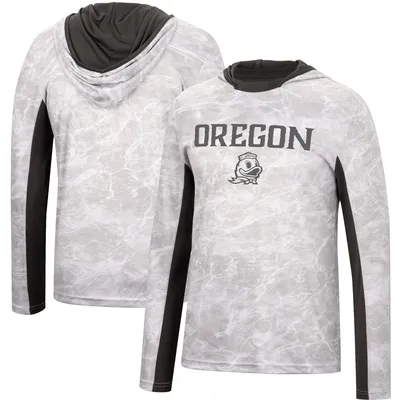 Nike / Women's Oregon Ducks Camo Military Appreciation Long Sleeve T-Shirt