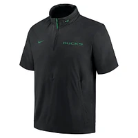 Veste à capuche manches courtes et demi-zip Nike Oregon Ducks 2024 Sideline Coach pour homme, noire