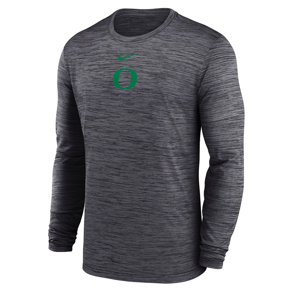 T-shirt Nike noir à manches longues pour homme, Oregon Ducks 2025 Sideline Velocity Performance