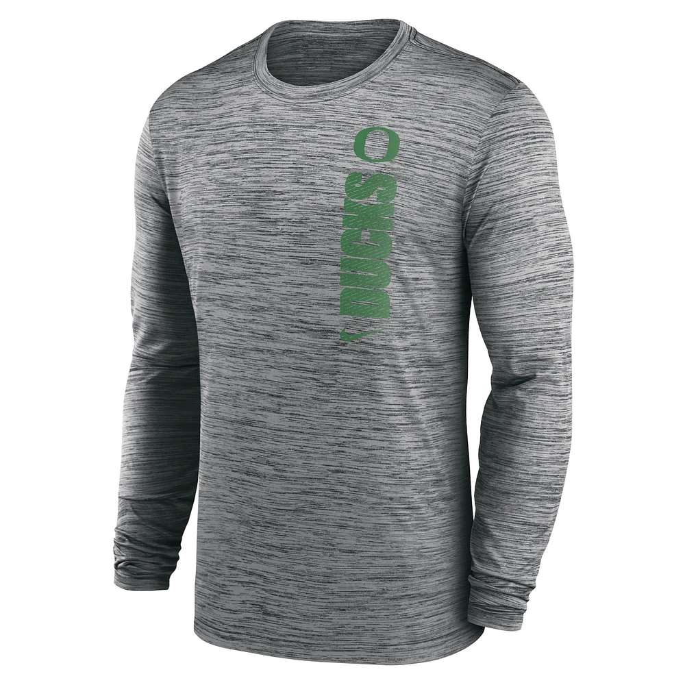 Men's Nike Oregon Ducks Sideline Velocity Performance Long Sleeve T-Shirt