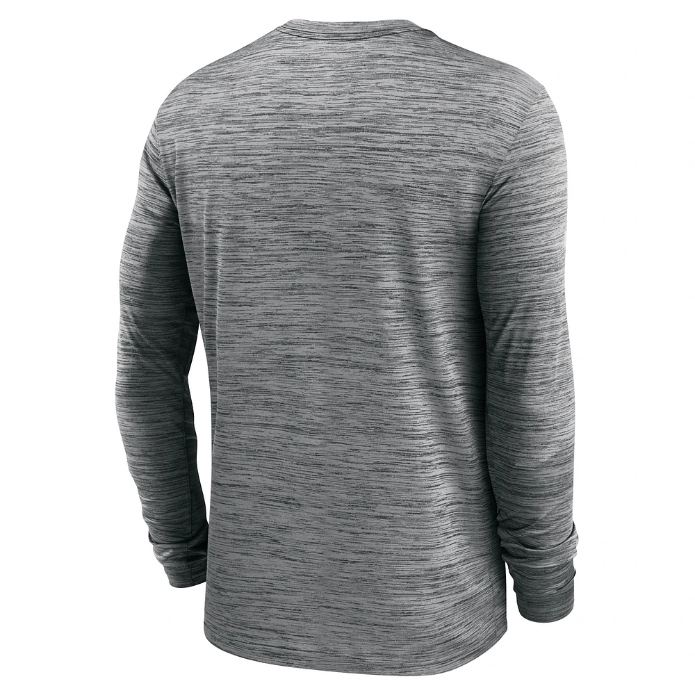 Men's Nike Oregon Ducks Sideline Velocity Performance Long Sleeve T-Shirt