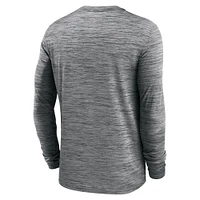 Men's Nike Oregon Ducks Sideline Velocity Performance Long Sleeve T-Shirt