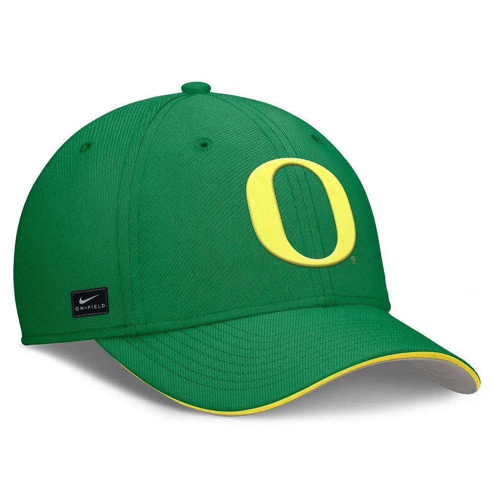 Men's Nike Green Oregon Ducks 2025 Dugout Coaches Rise Swoosh Performance Flex Hat