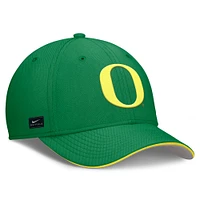 Men's Nike Green Oregon Ducks 2025 Dugout Coaches Rise Swoosh Performance Flex Hat