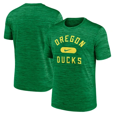 T-shirt de performance Nike vert Oregon Ducks Velocity Mascot pour homme