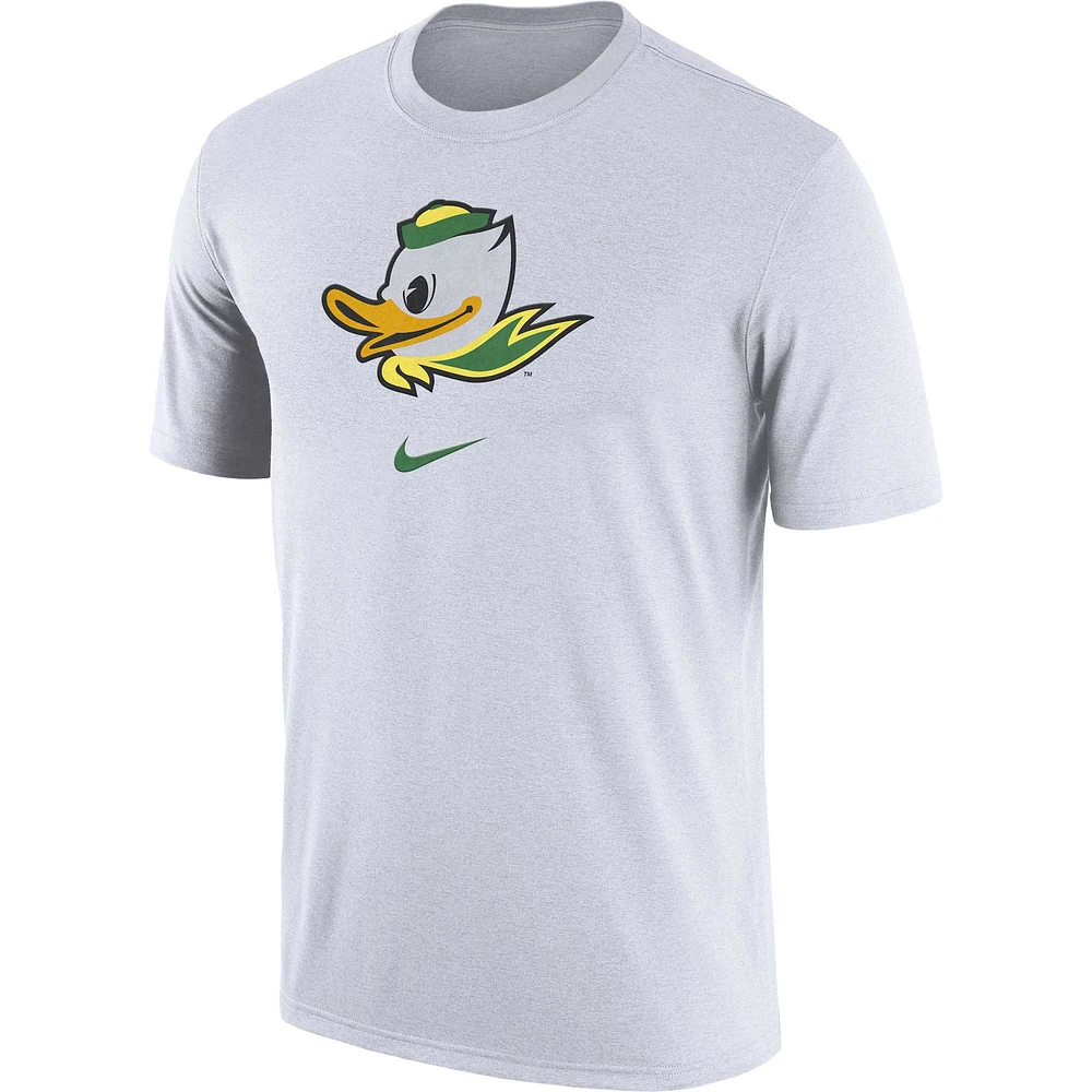 Men's Nike White Oregon Ducks Essentials T-Shirt