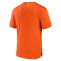 Men's Fanatics  Orange Oregon State Beavers Defender Rush T-Shirt