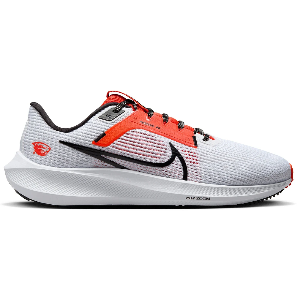 Chaussure de course unisexe Nike Oregon State Beavers Zoom Pegasus 40 Blanc