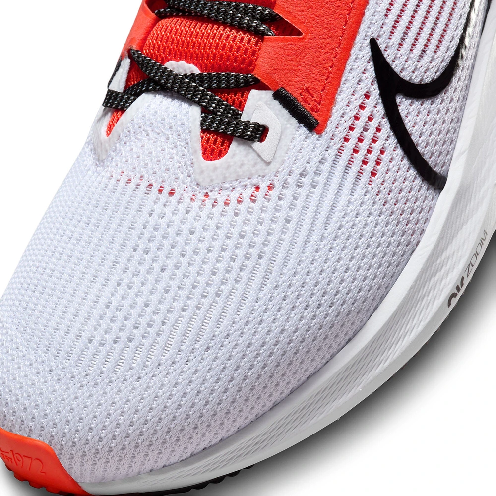 Chaussure de course unisexe Nike Oregon State Beavers Zoom Pegasus 40 Blanc