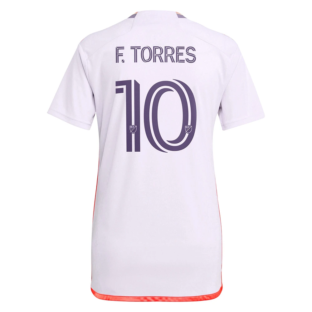 Maillot de joueur réplique adidas Facundo Torres violet Orlando City SC 2024 Legacy Kit pour femme