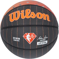 Ballon de basket-ball de collection dédicacé par Cole Anthony Orlando Magic Wilson City Edition