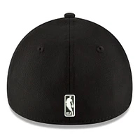 Men's New Era Black Orlando Magic Team Classic 39THIRTY Flex Hat