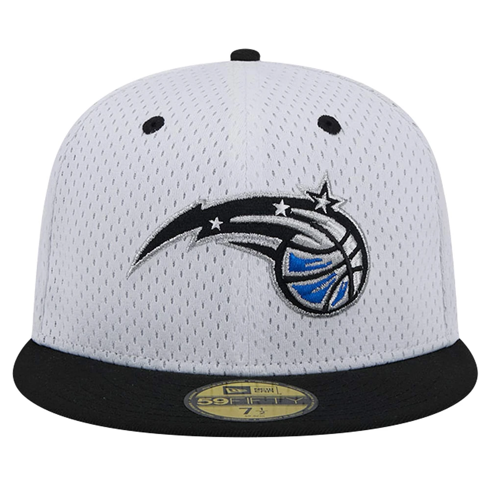 Casquette ajustée Orlando Magic Throwback 2Tone 59FIFTY New Era pour hommes, blanc/noir