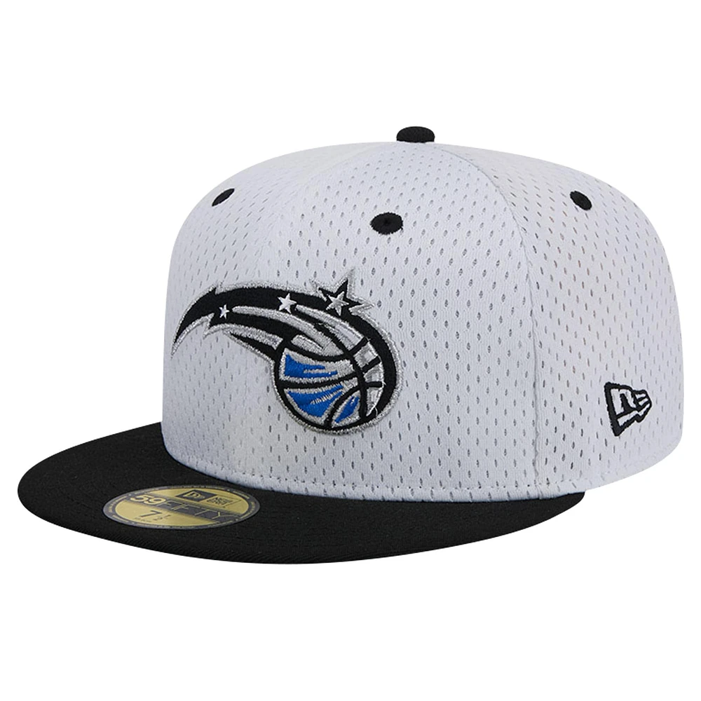 Casquette ajustée Orlando Magic Throwback 2Tone 59FIFTY New Era pour hommes, blanc/noir