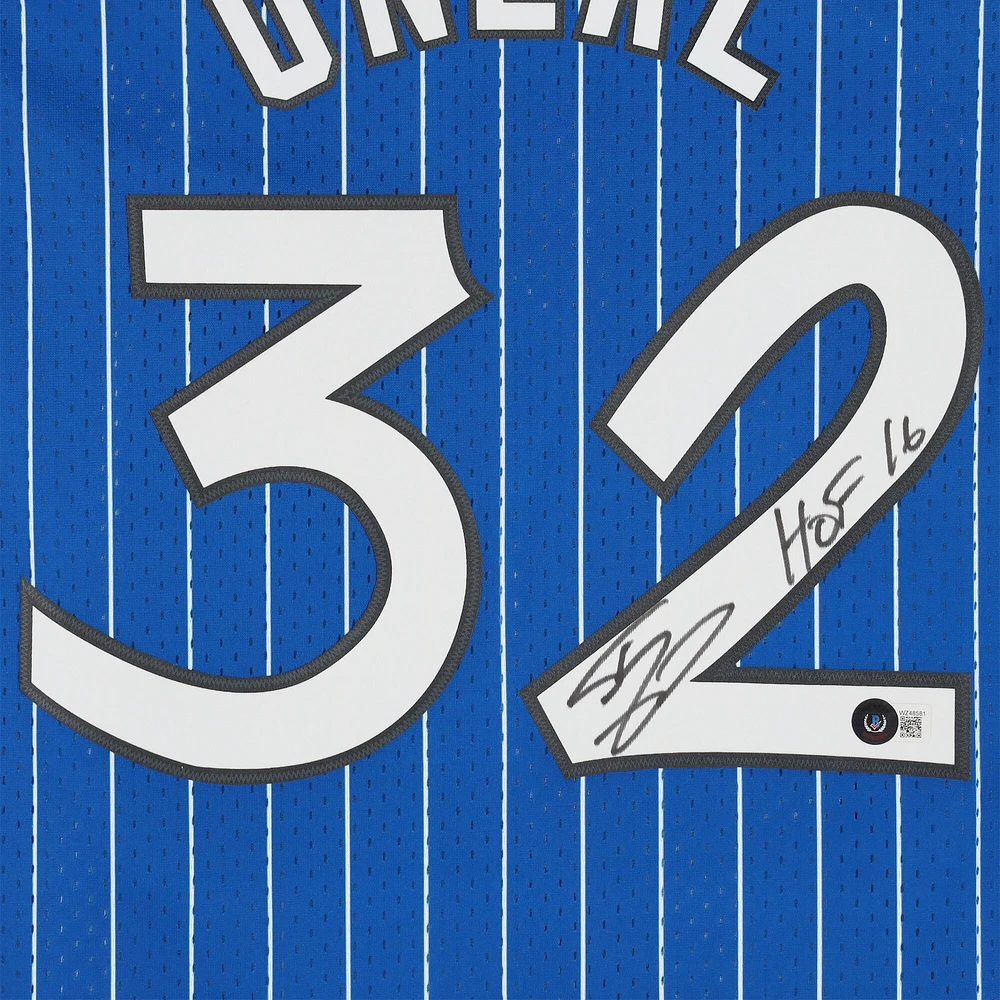 Maillot Swingman Mitchell & Ness 1994-95 bleu dédicacé par Shaquille O'Neal des Orlando Magic avec inscription « HOF 16 »