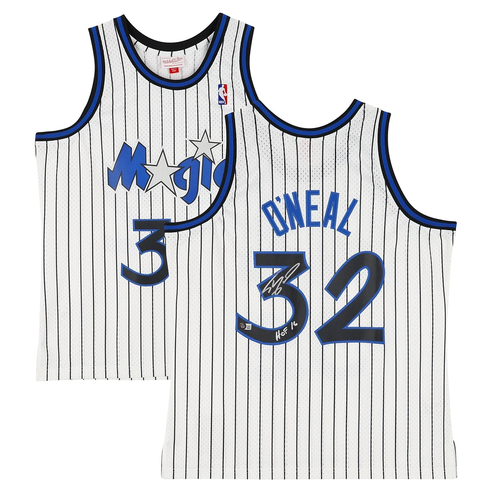Maillot Swingman blanc autographié par Shaquille O'Neal des Orlando Magic Mitchell & Ness 1993-94 avec inscription « HOF 16 »