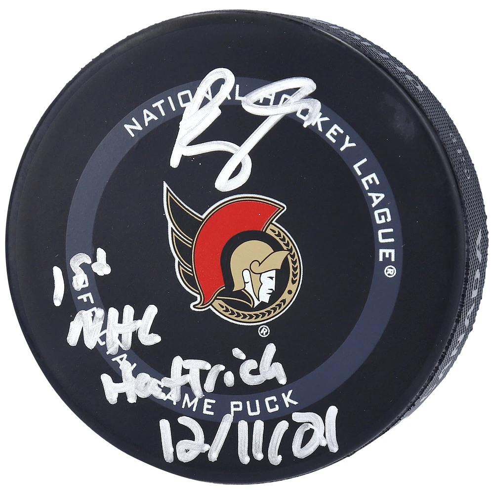 Rondelle de match officielle autographiée par Brady Tkachuk des Sénateurs d'Ottawa, modèle 2021, avec l'inscription « 1st NHL Hat Trick 12/ 11/21 »