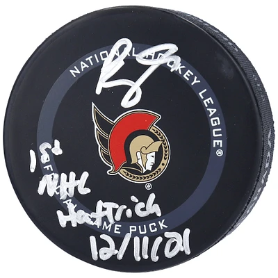 Rondelle de match officielle autographiée par Brady Tkachuk des Sénateurs d'Ottawa, modèle 2021, avec l'inscription « 1st NHL Hat Trick 12/ 11/21 »