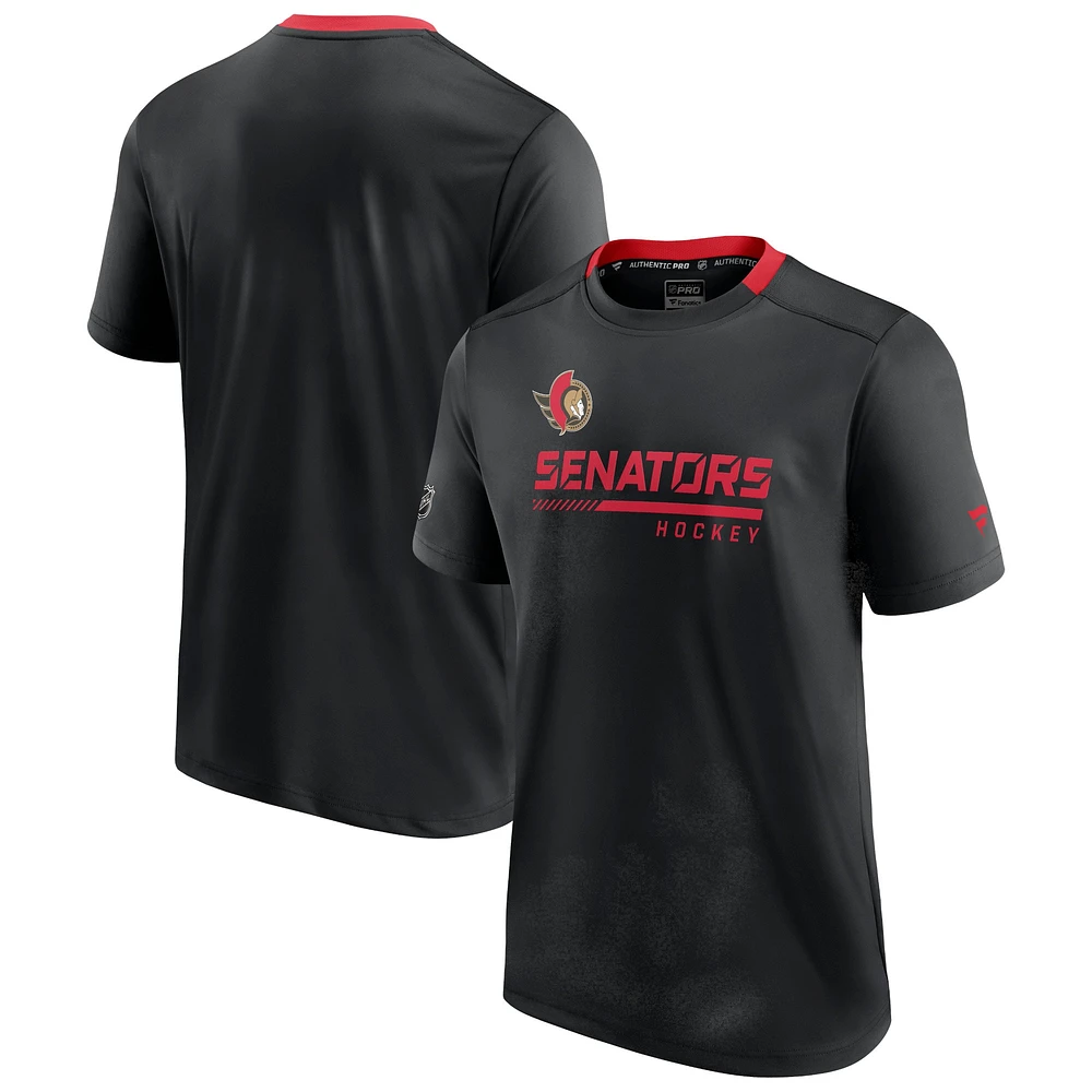 Fanatics pour hommes de marque Black Ottawa Senators Authentic Pro Locker Room - T-shirt