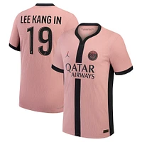 Maillot de joueur authentique Jordan Brand Lee Kang pour homme en rose Paris Saint-Germain 2024/25 Third