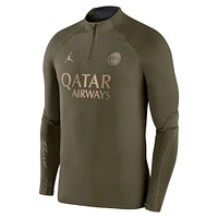 Haut à manches longues quart de zip Jordan Brand Olive Paris Saint-Germain 2023/24 Fourth Strike Drill Performance pour homme