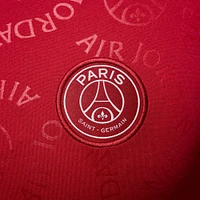 Haut d'avant-match Jordan Brand rouge Paris Saint-Germain 2024/25 Fourth Academy Pro pour homme