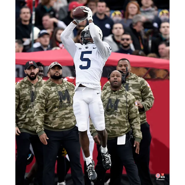 Jahan Dotson Washington Commanders Unsigned Reaches for a Touchdown Catch  Photograph