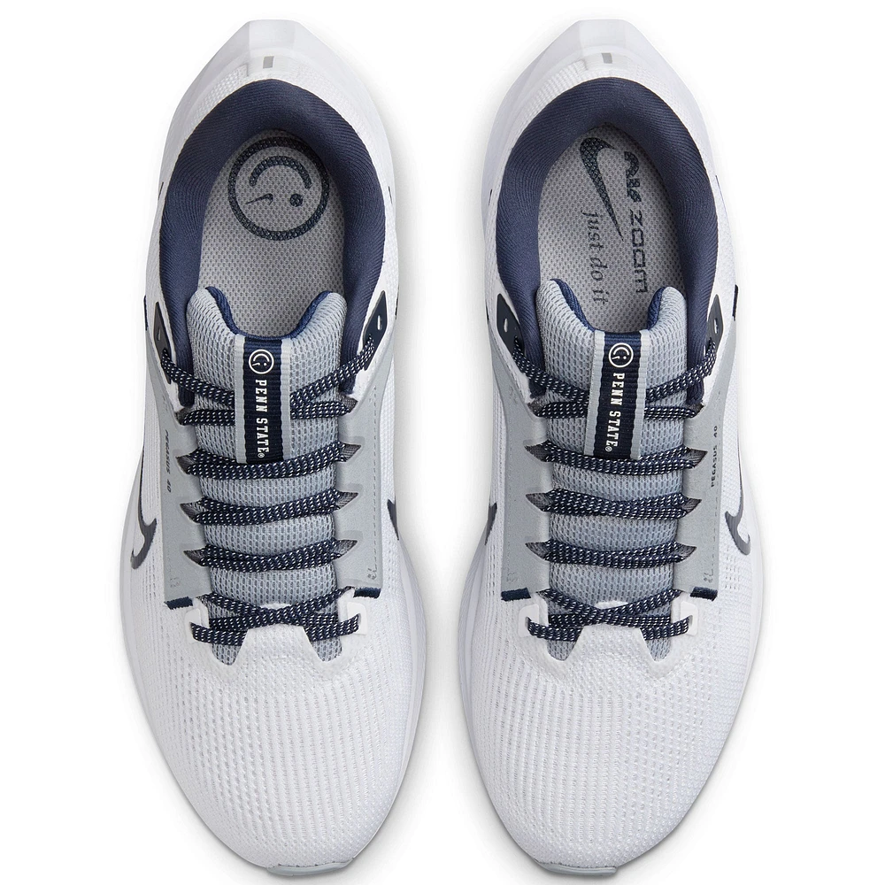 Chaussure de running Nike Penn State Nittany Lions Zoom Pegasus 40 Unisexe Blanc