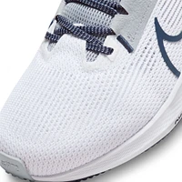 Chaussure de running Nike Penn State Nittany Lions Zoom Pegasus 40 Unisexe Blanc