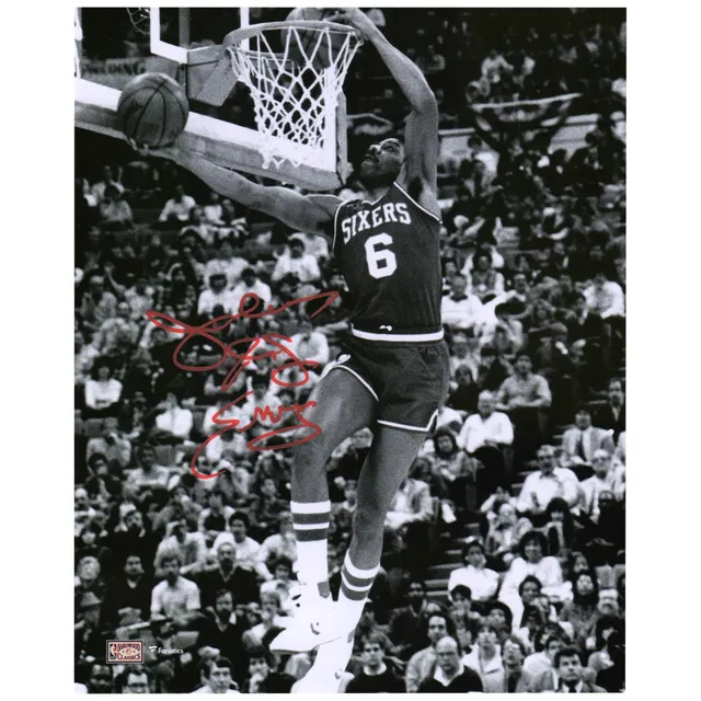 Lids Julius Erving Philadelphia 76ers Fanatics Authentic Autographed 16 x  20 Dunk in Red Jersey vs. Boston Celtics Photograph