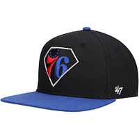 Casquette Snapback Capitaine Carat '47 Noir/Royal Philadelphia 76ers 75e anniversaire pour homme