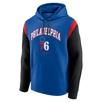 Sweat à capuche Fanatics Royal Philadelphia 76ers Scorer pour homme