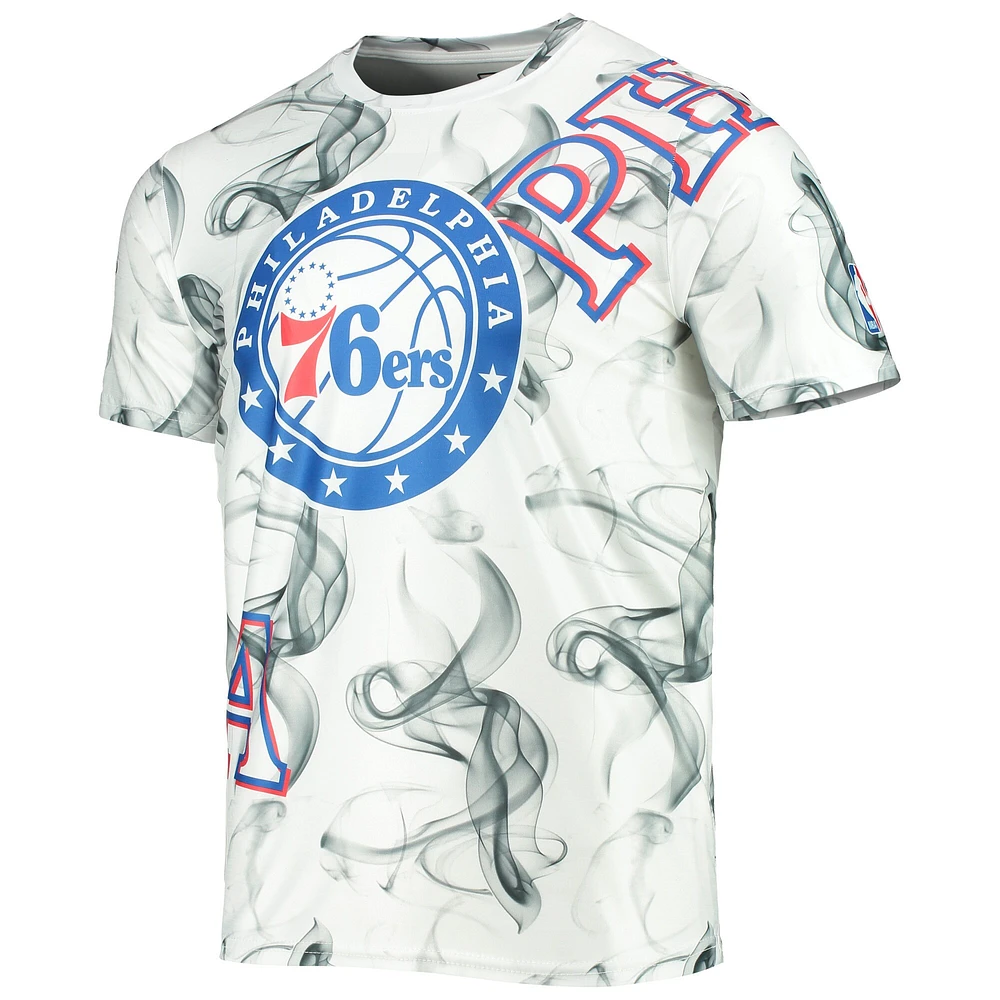 T-shirt FISLL Philadelphia 76ers Asymetric Bold Smoke pour homme, blanc/noir