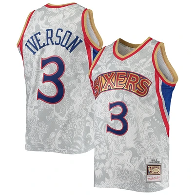 Maillot Swingman du Nouvel An lunaire Mitchell & Ness Allen Iverson pour hommes, blanc, Philadelphia 76ers, Hardwood Classics 1996/97