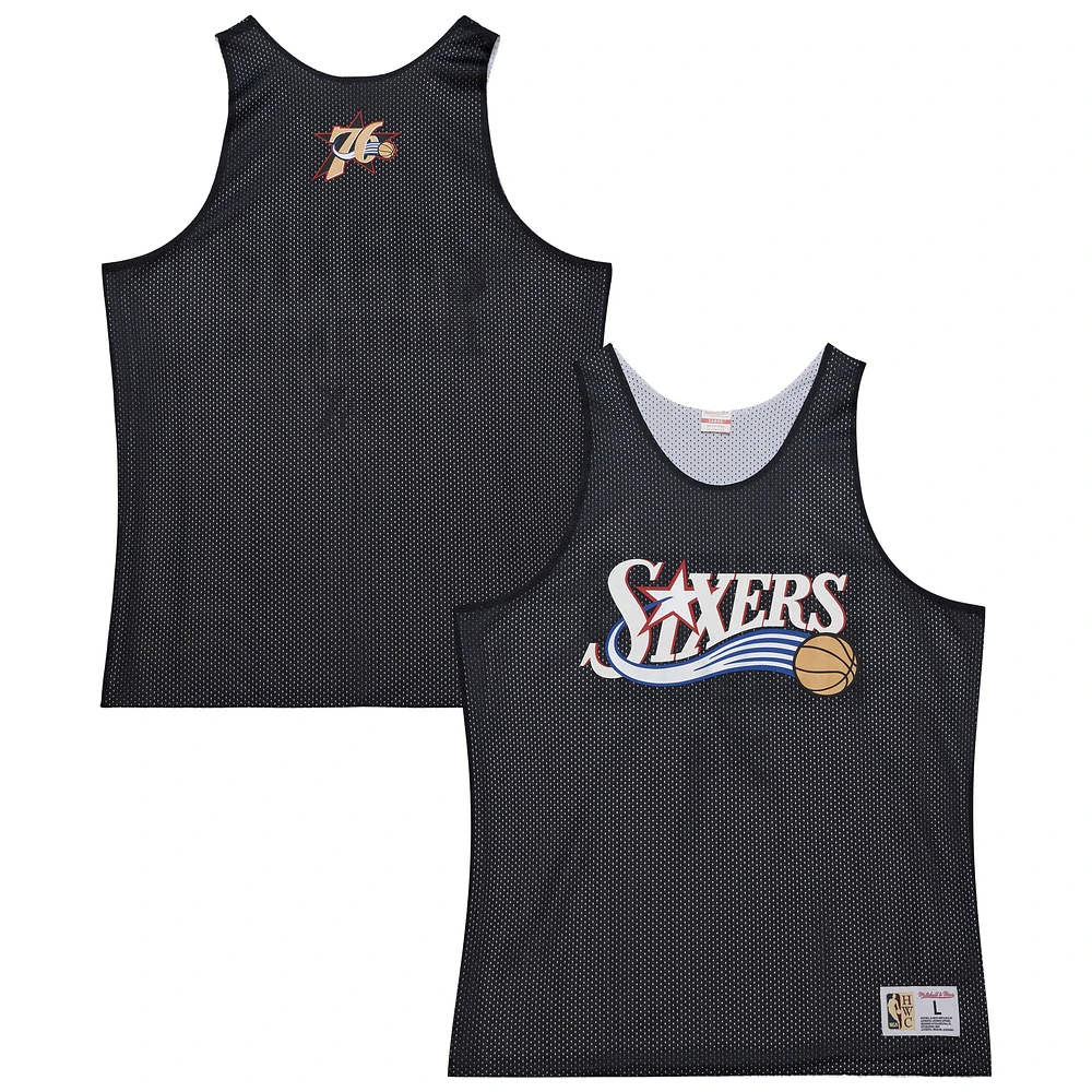 Maillot d'entraînement réversible en maille Hardwood Classics noir/blanc pour homme des Philadelphia 76ers de Mitchell & Ness