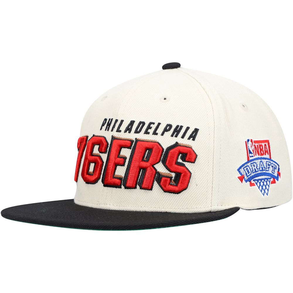 Men's Mitchell & Ness Cream Philadelphia 76ers Hardwood Classics 1996 NBA Draft Day - Snapback Hat