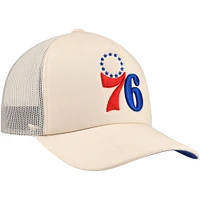 Casquette réglable de camionneur crème Philadelphia 76ers Mitchell & Ness pour hommes